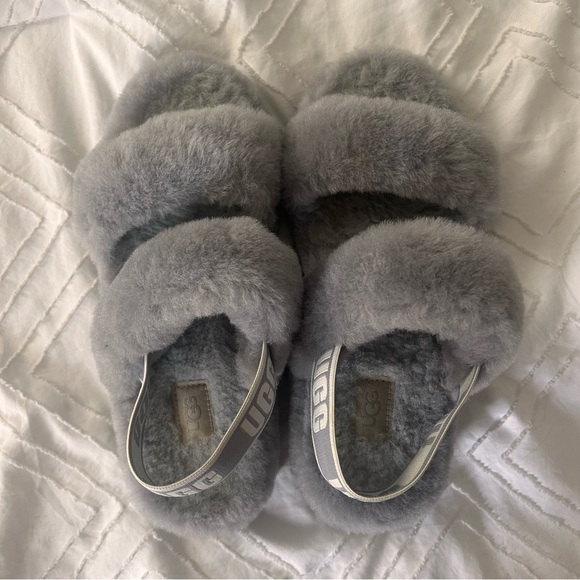 Ugg Fluff “Oh Yeah” Slide - Picture 3 of 6